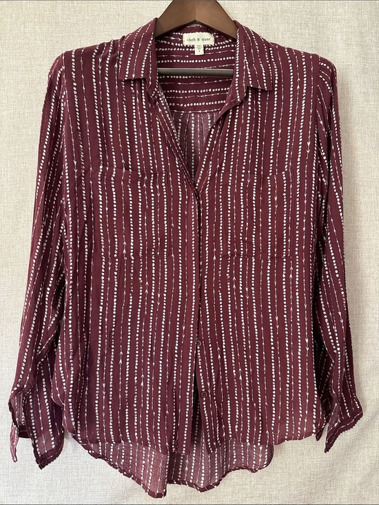 Tops - Like New Cloth and Stone Dress Shirt Size Large